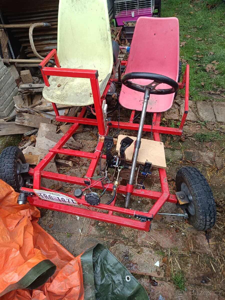 Motokára Jawa 50