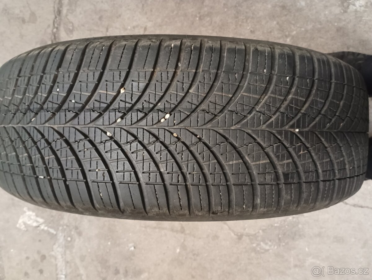 215/60r17