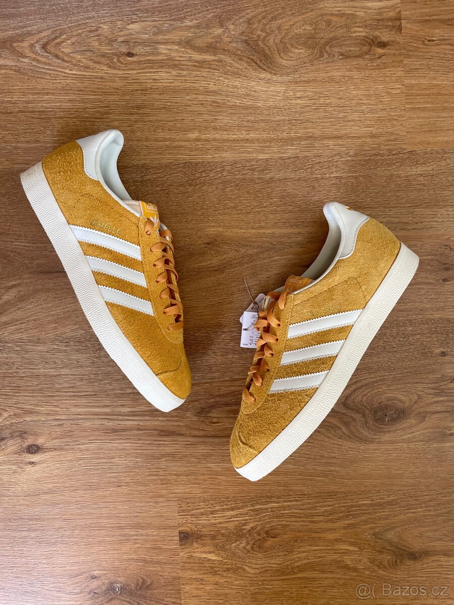 Adidas Gazelle velikost 42 2/3