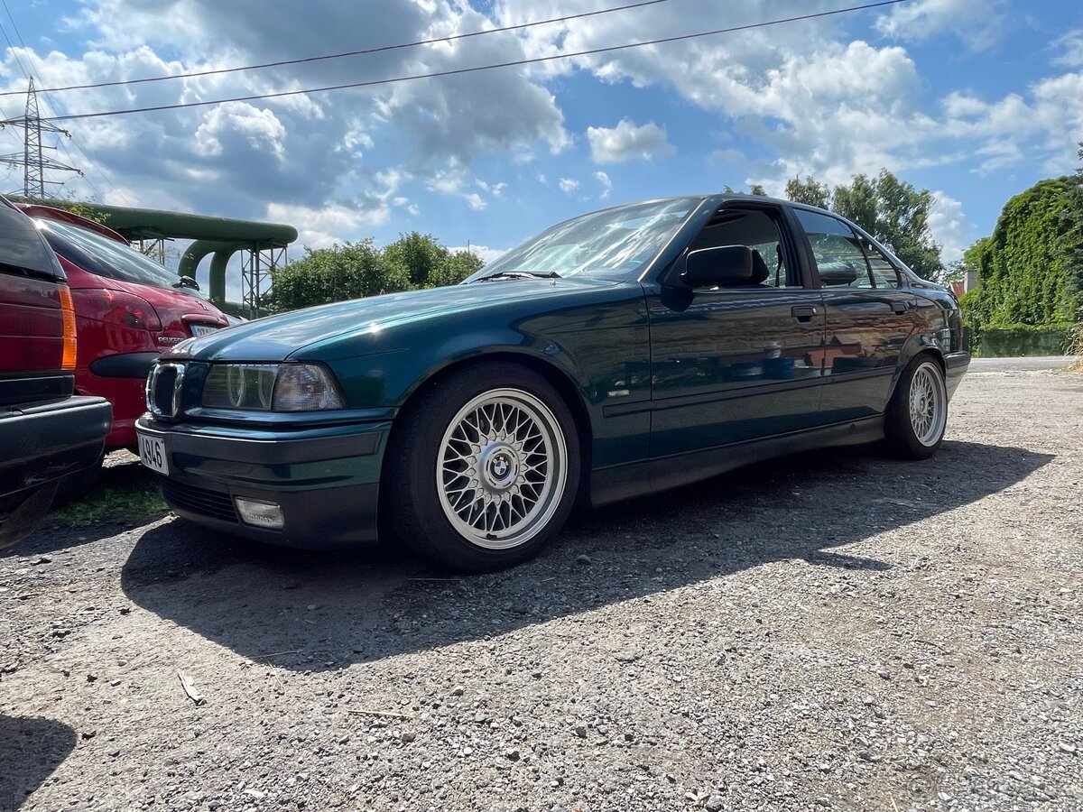 BMW e36 328i