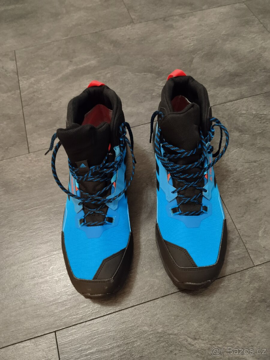 Trekové boty Adidas