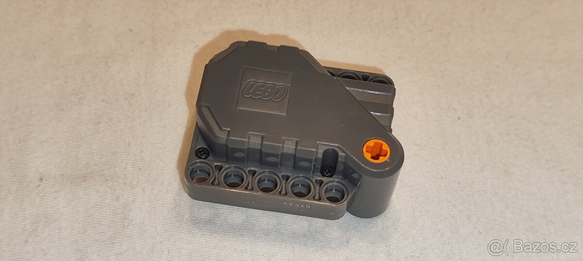 LEGO Technic - setrvačníkový - natahovací motor 12787c01