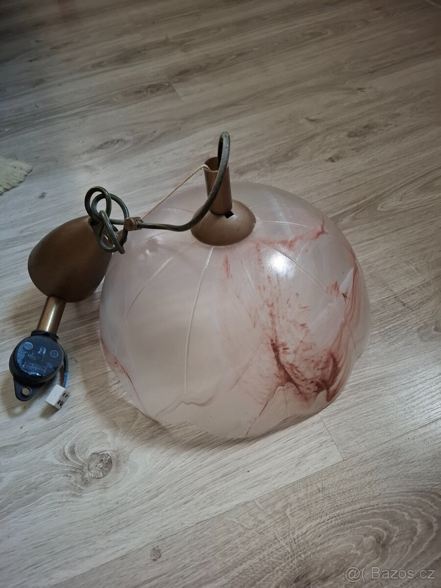 Stropní skleněné svitidlo na stahování