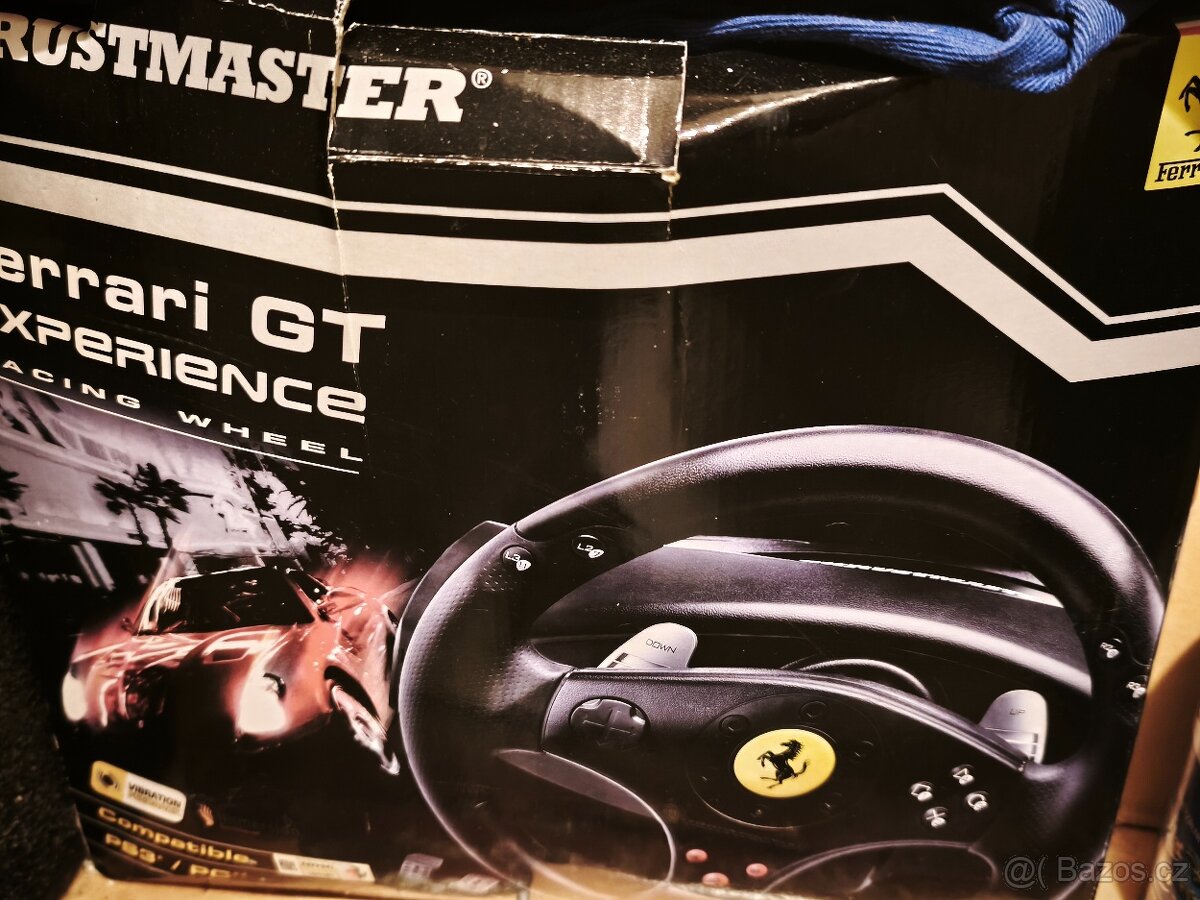 Thrustmaster Ferrari GT Experience Racing Wheel PS3 / PC