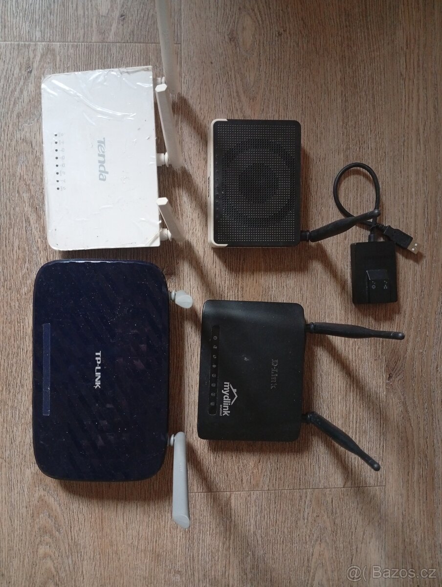 Prodám Wi-Fi routery a USB síťovou kartu