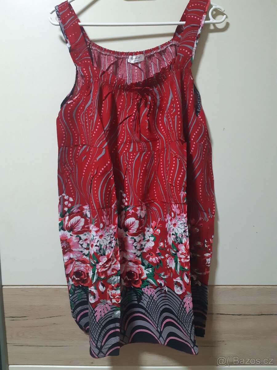 Krátké šaty vel M/L, tři barvy