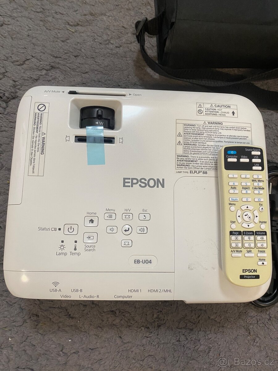 Projektor Epson EB-U04