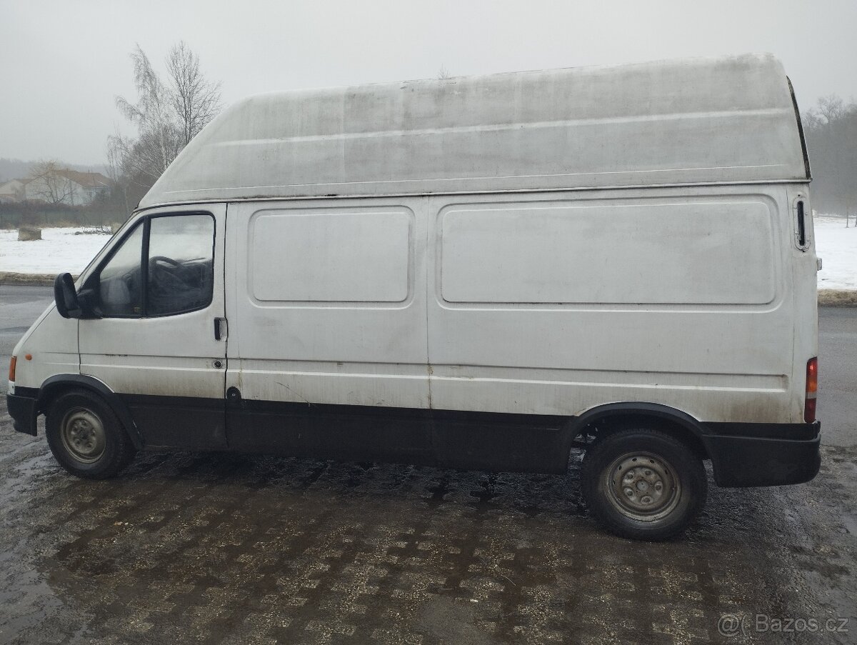 Ford Transit 2,5 diesel maxi