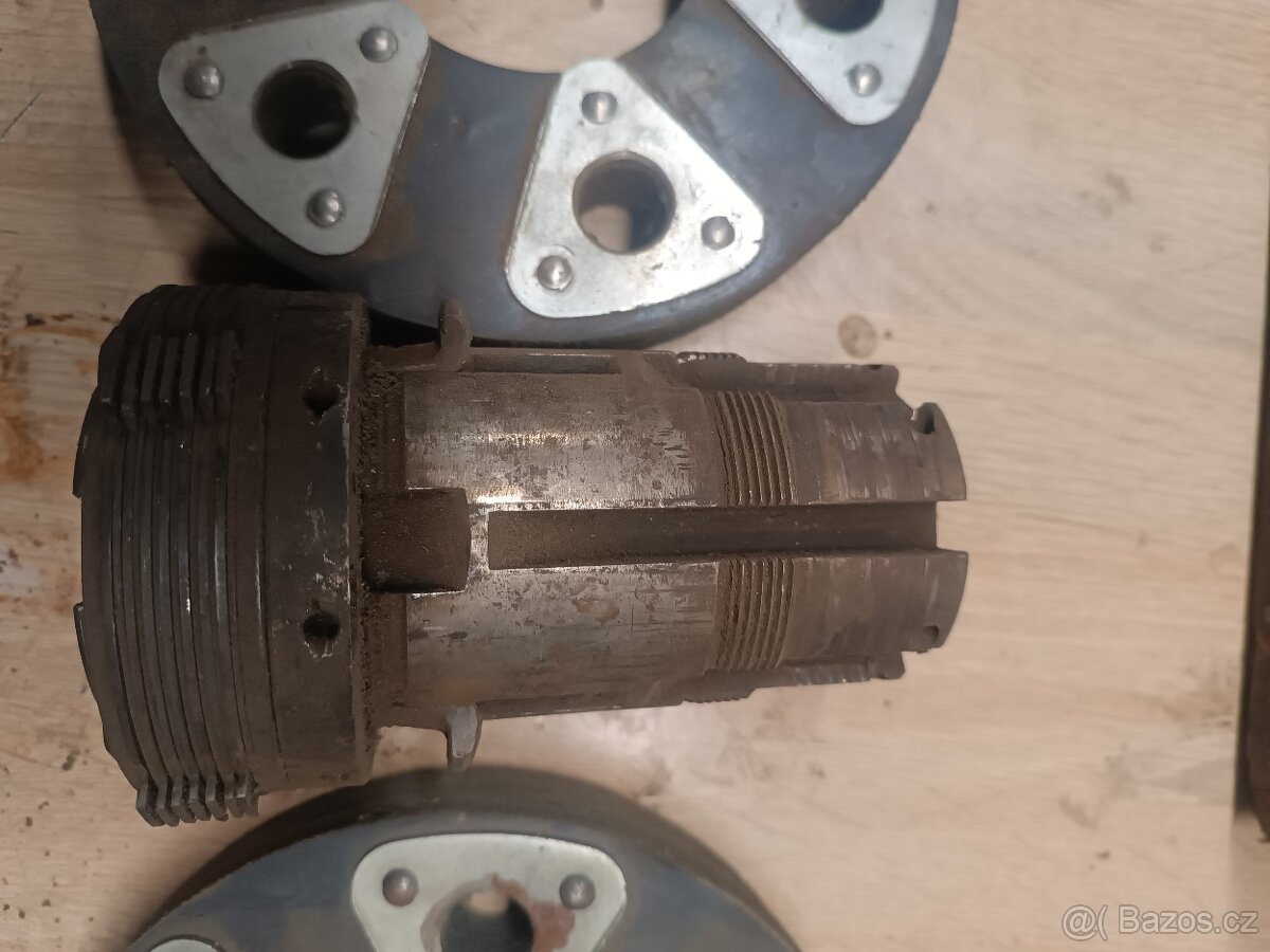 Prodám na Orlík kompresor