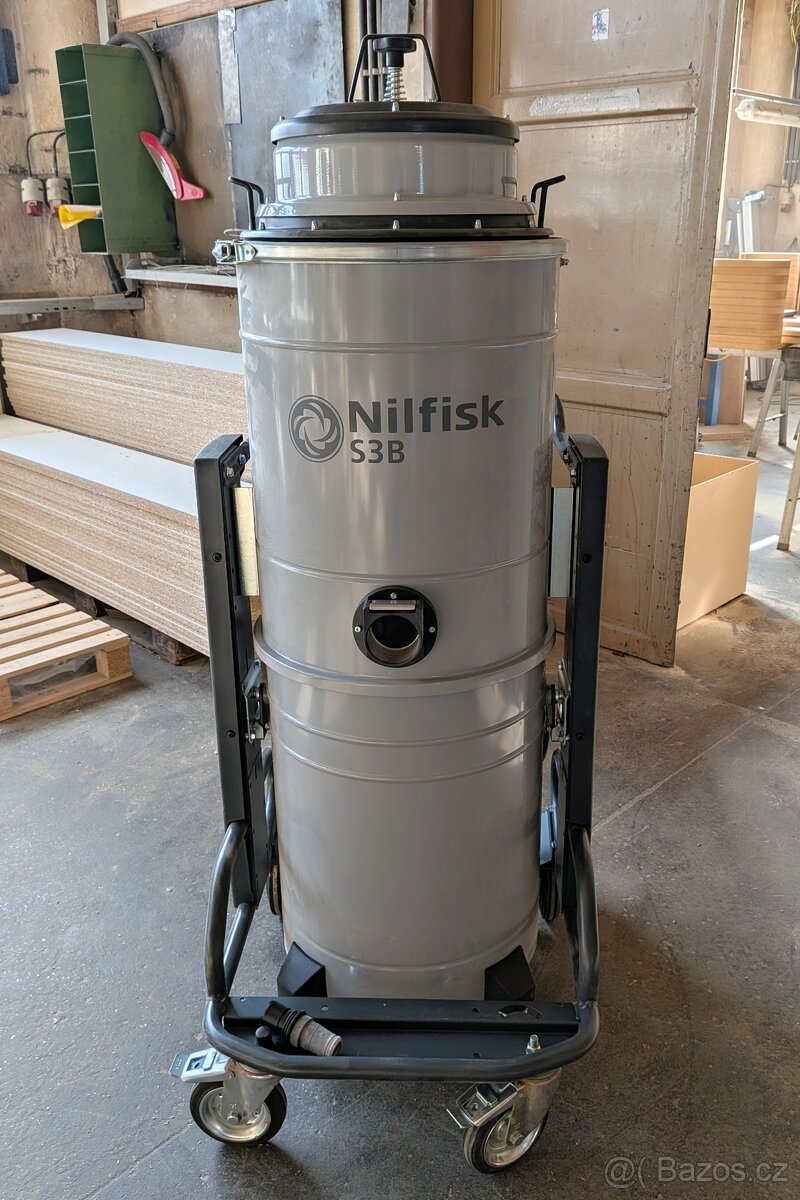 Průmyslový vysavač Nilfisk