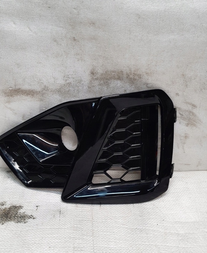 Mřížky nárazníku AUDI A4 S4 B9 face S-line