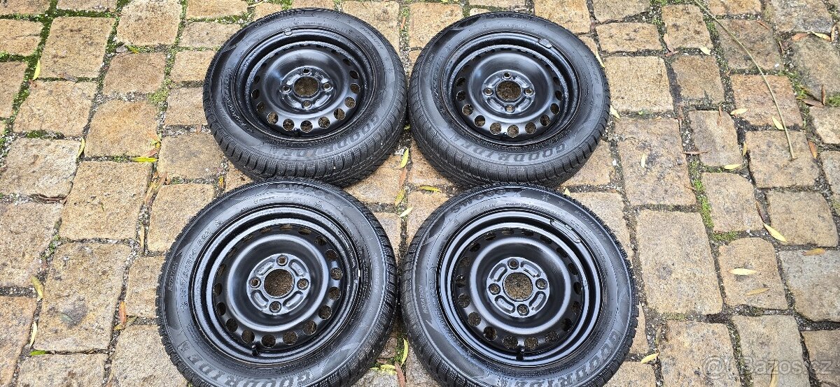 Disky 4x114,3 , zimní pneu 185/60/14 7,5mm - pošlu