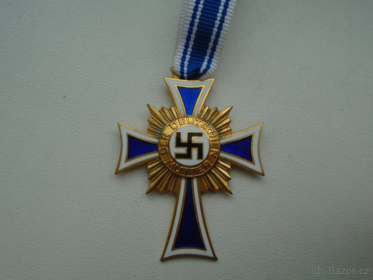 NĚMECKÉ VYZNAMENANÍ PRO MATKY ZLATÝ STUPEŇ