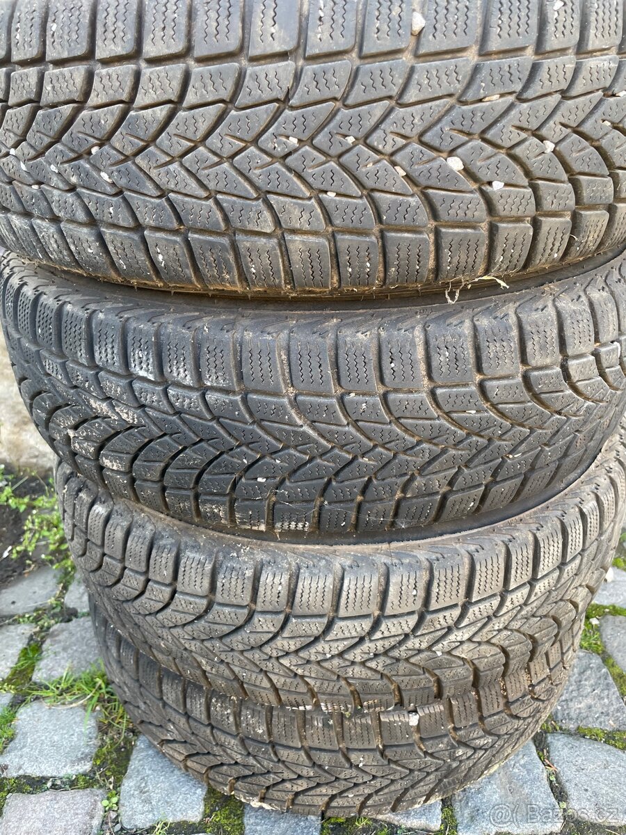 Disky plus zimní pneu Škoda Felicia