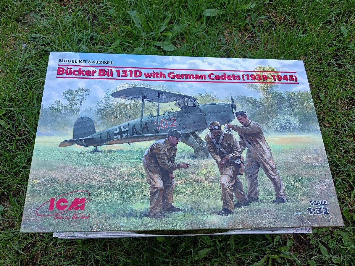 Model Bücker Bü 131D with German Cadets 1:32