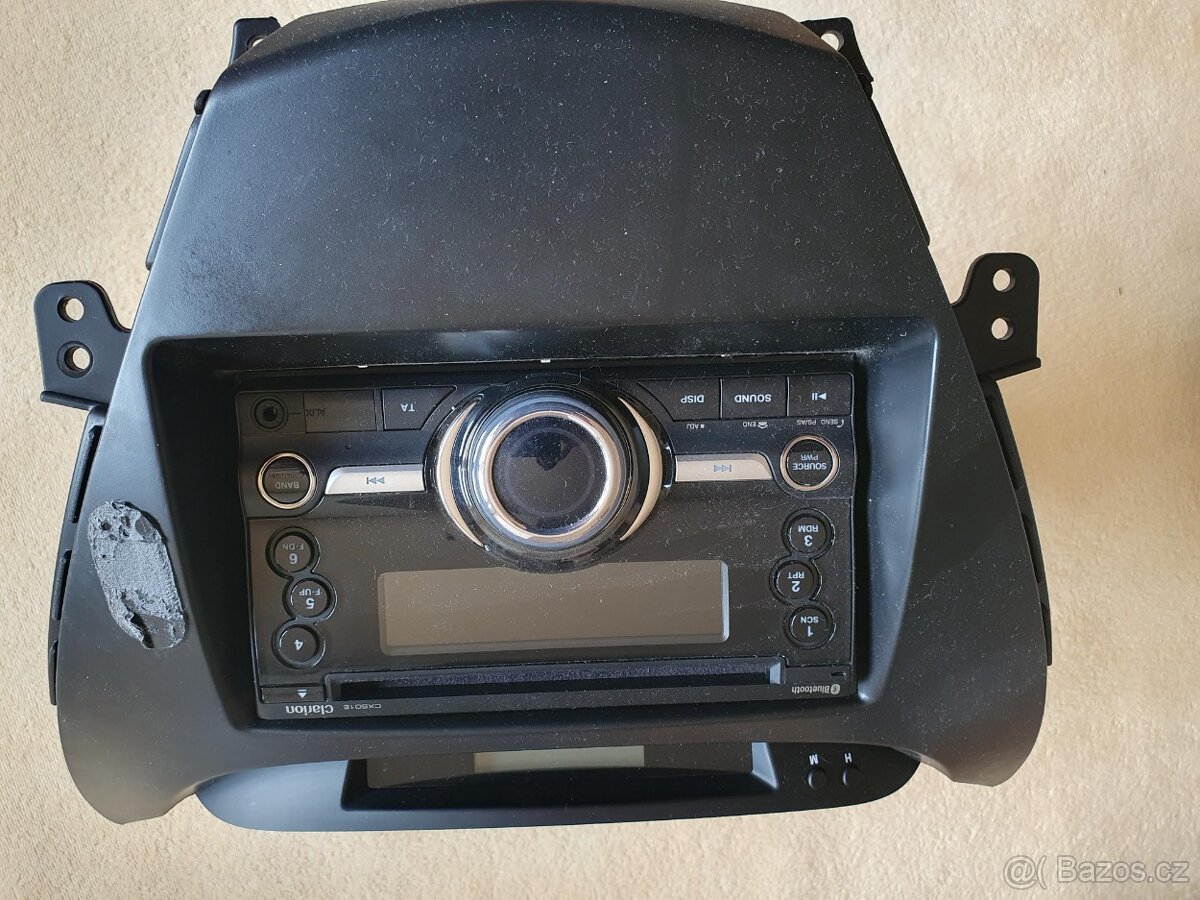 Orig.rádio Clarion pro Hyundai Elantra 2011-14, bluetooth