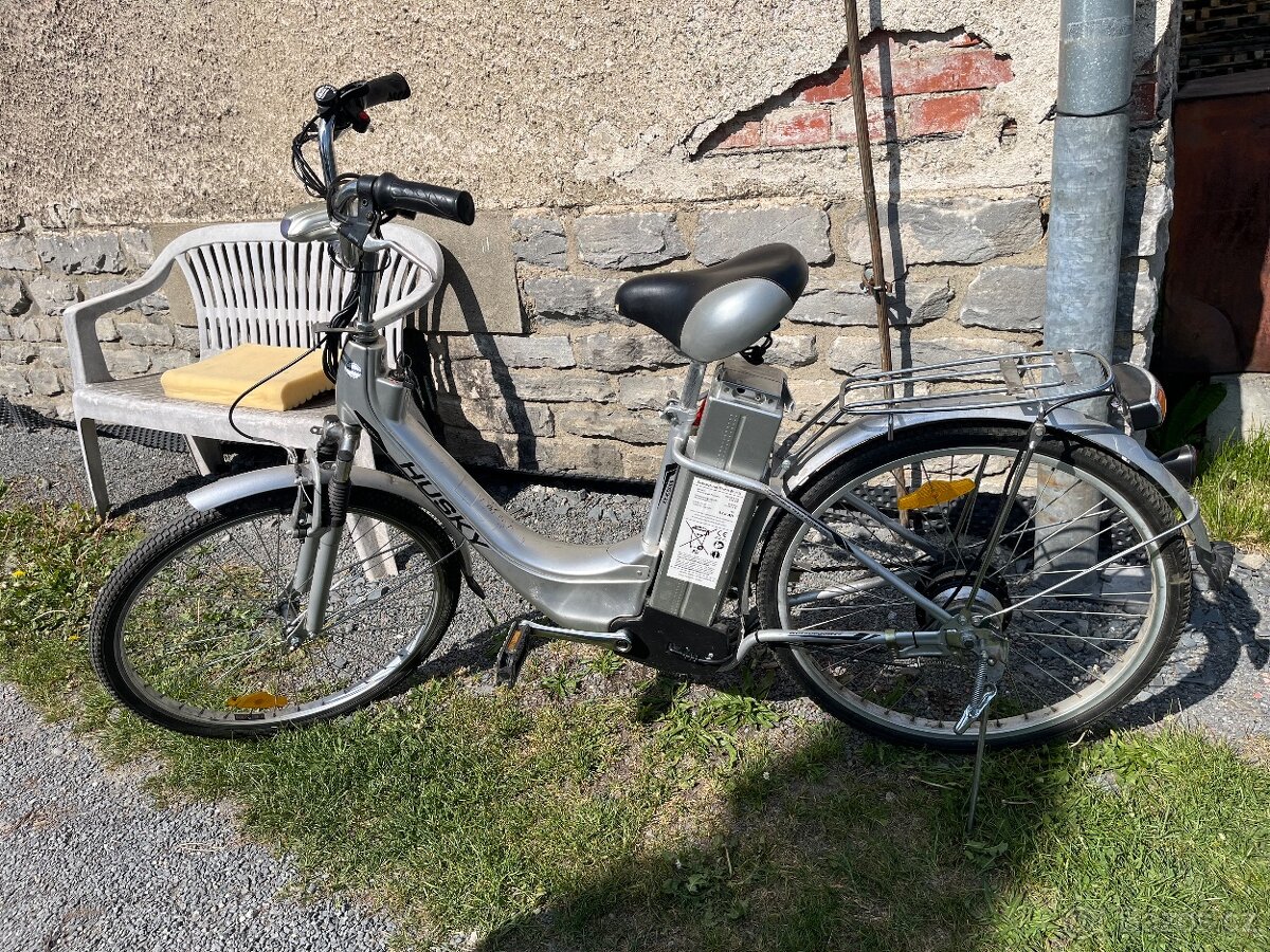 Dámské elektrokolo