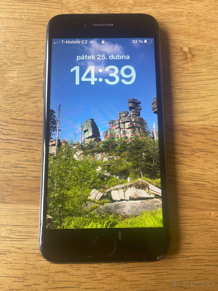 iPhone 8 64G, black