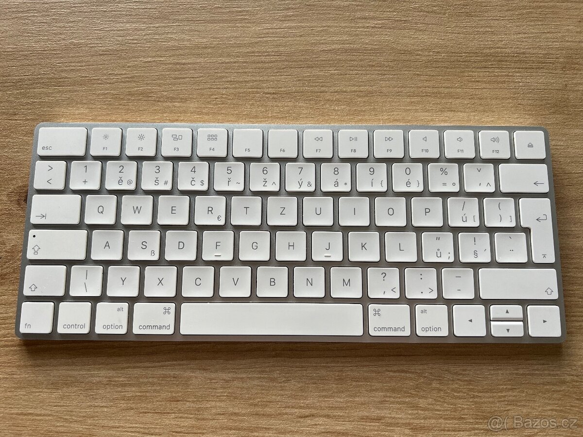 Apple magic keyboard