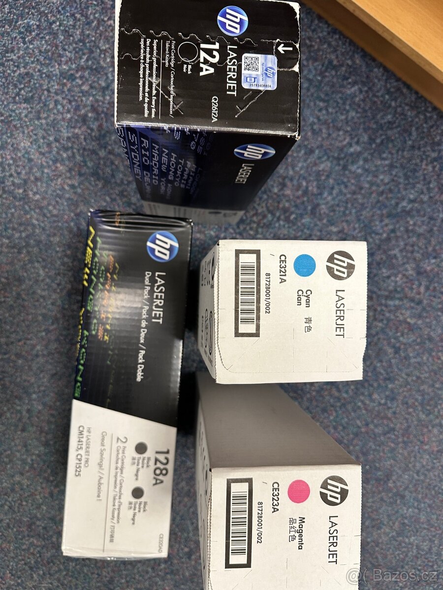 Originální toner HP CE323 - rozbalený obal, ve folii