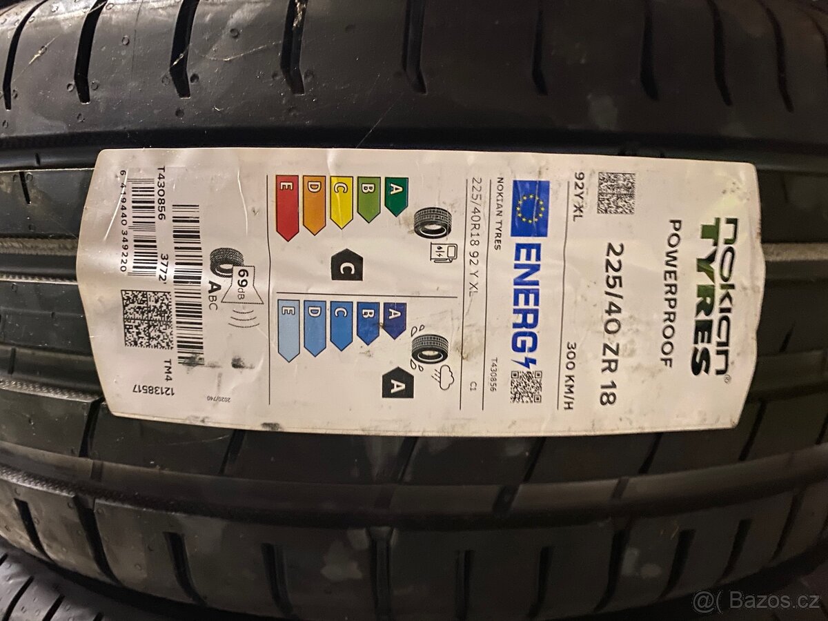 NOVÉ gumy NOKIAN 225/40 R18