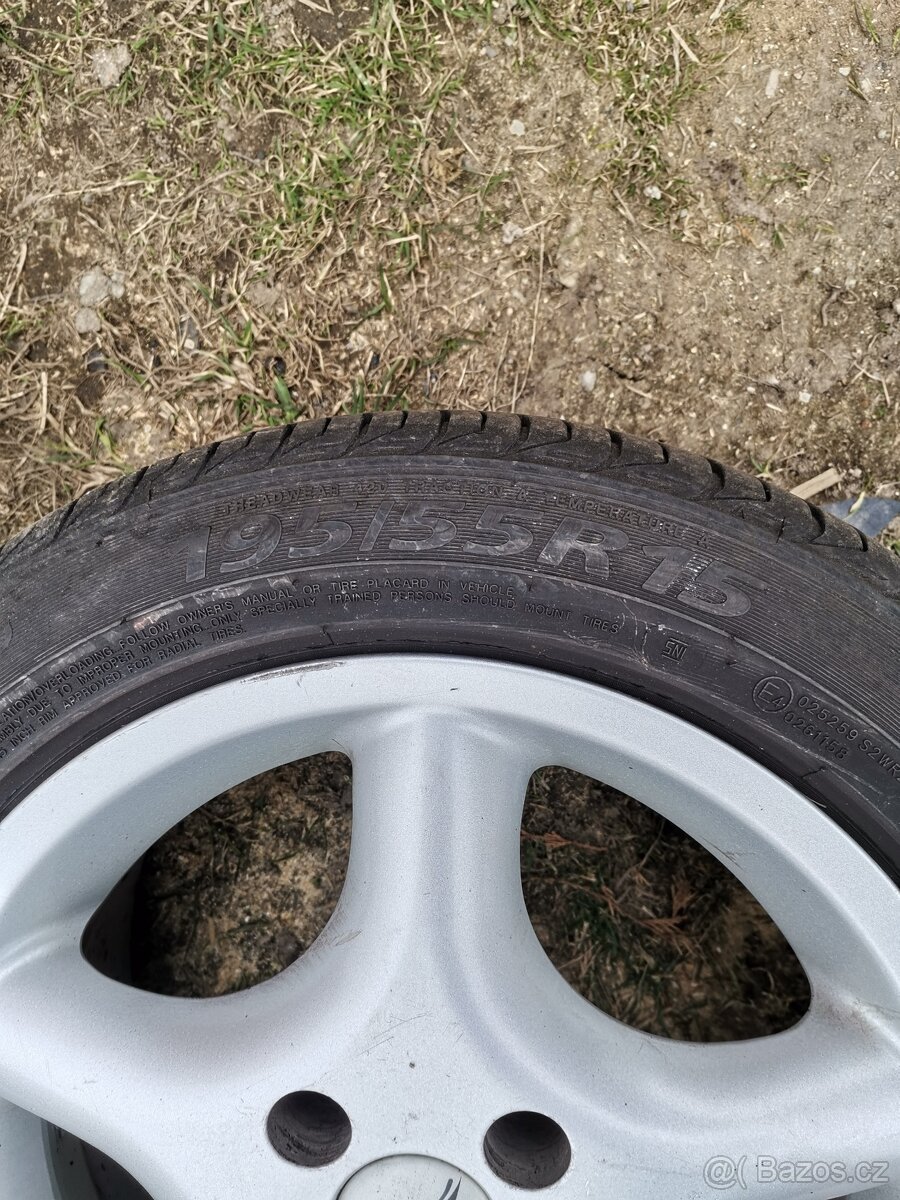 Prodám alu kola s pneu