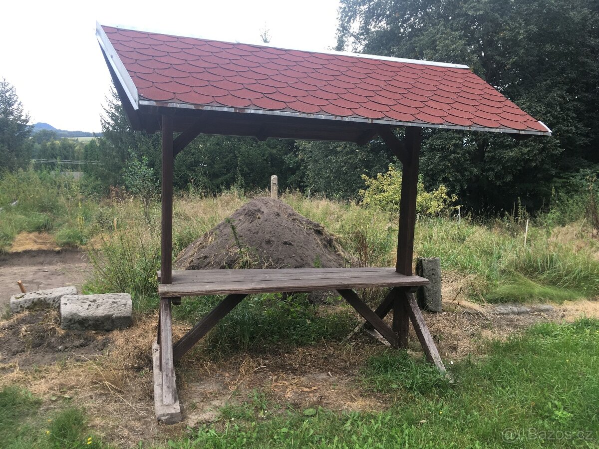 přístřešek na sezení