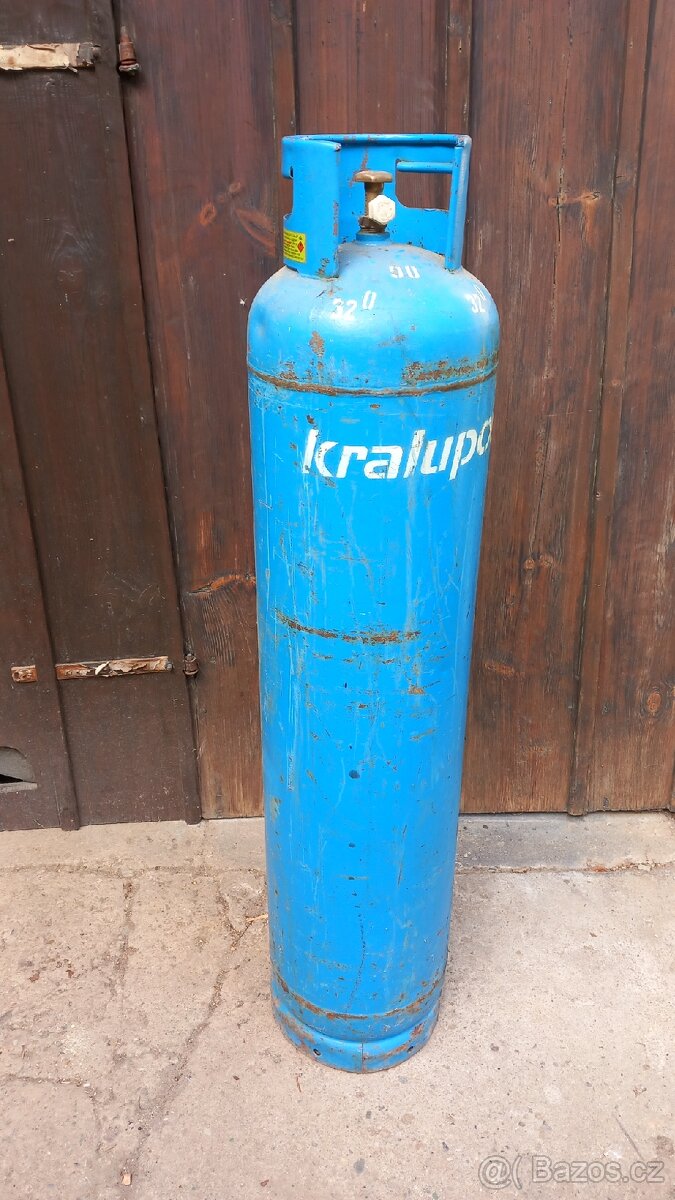 Prodám PB láhev 33kg.