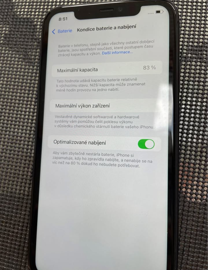 iPhone 11 64GB