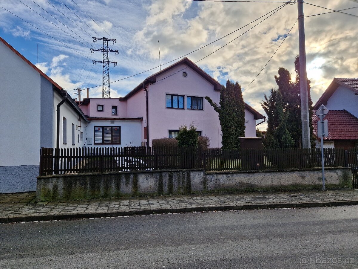 Dům k bydlení nebo k podnikání