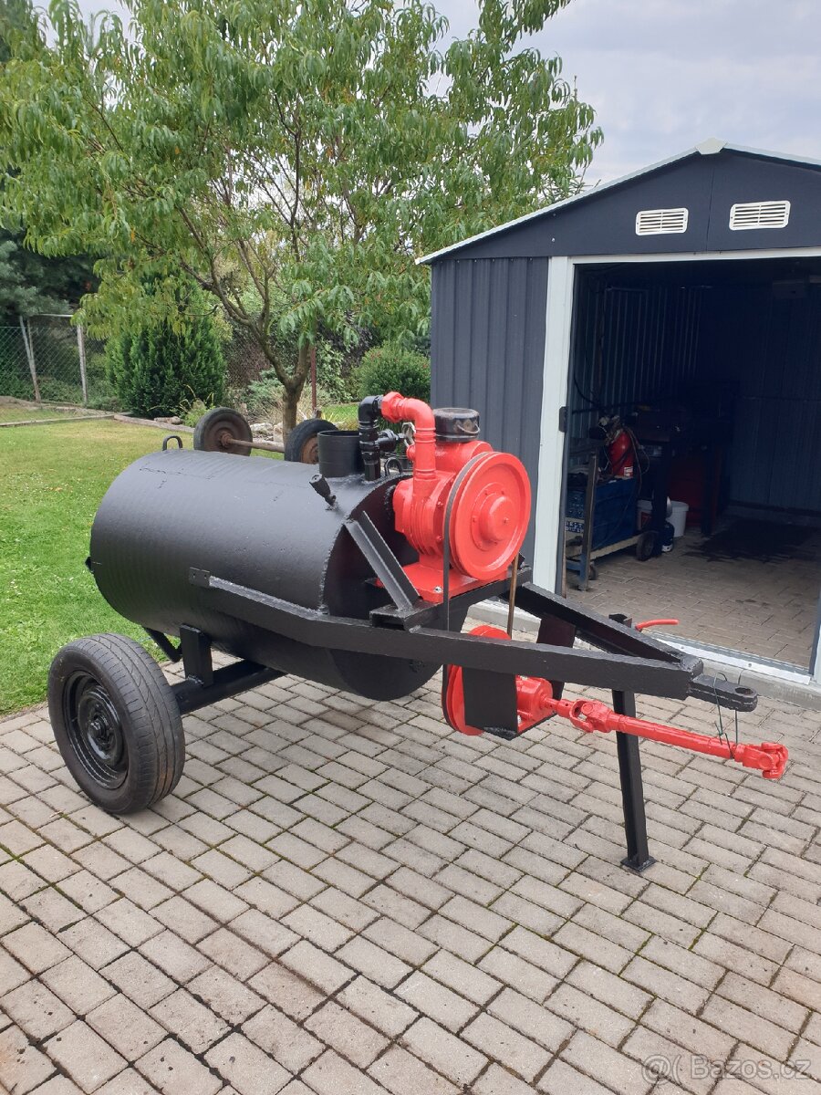 Fekal nádrž na vodu