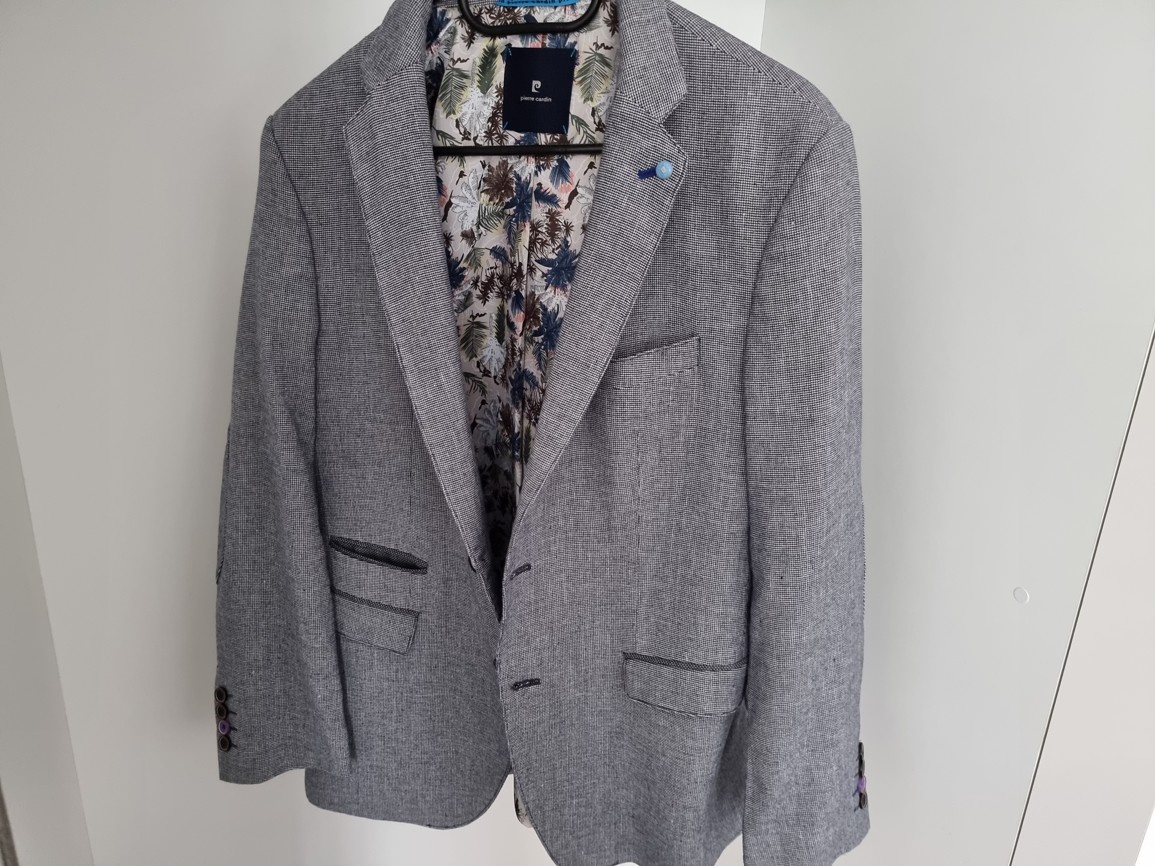 Pánské kvalitní sako Pierre Cardin velk. 25