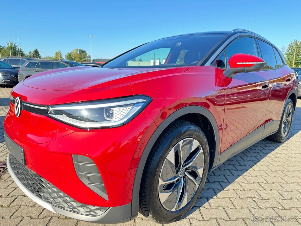 VW ID.4 2025 Pure 125kw,matrix,tažné,kamera,tepelko,keyless