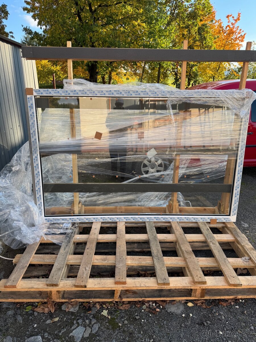 Nové plastové okno fix 2200mmx1400mm