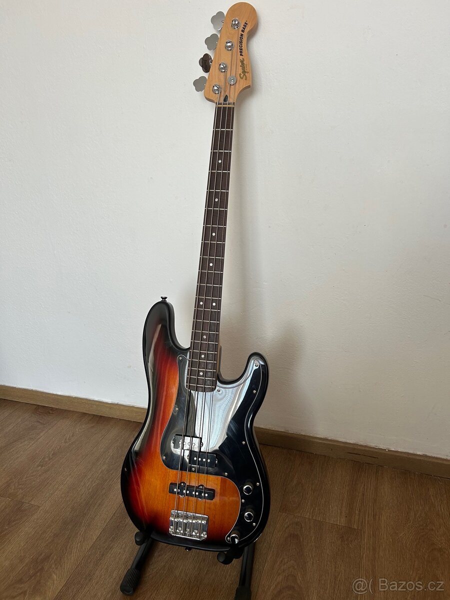 Fender Squier Affinity Precision Bass