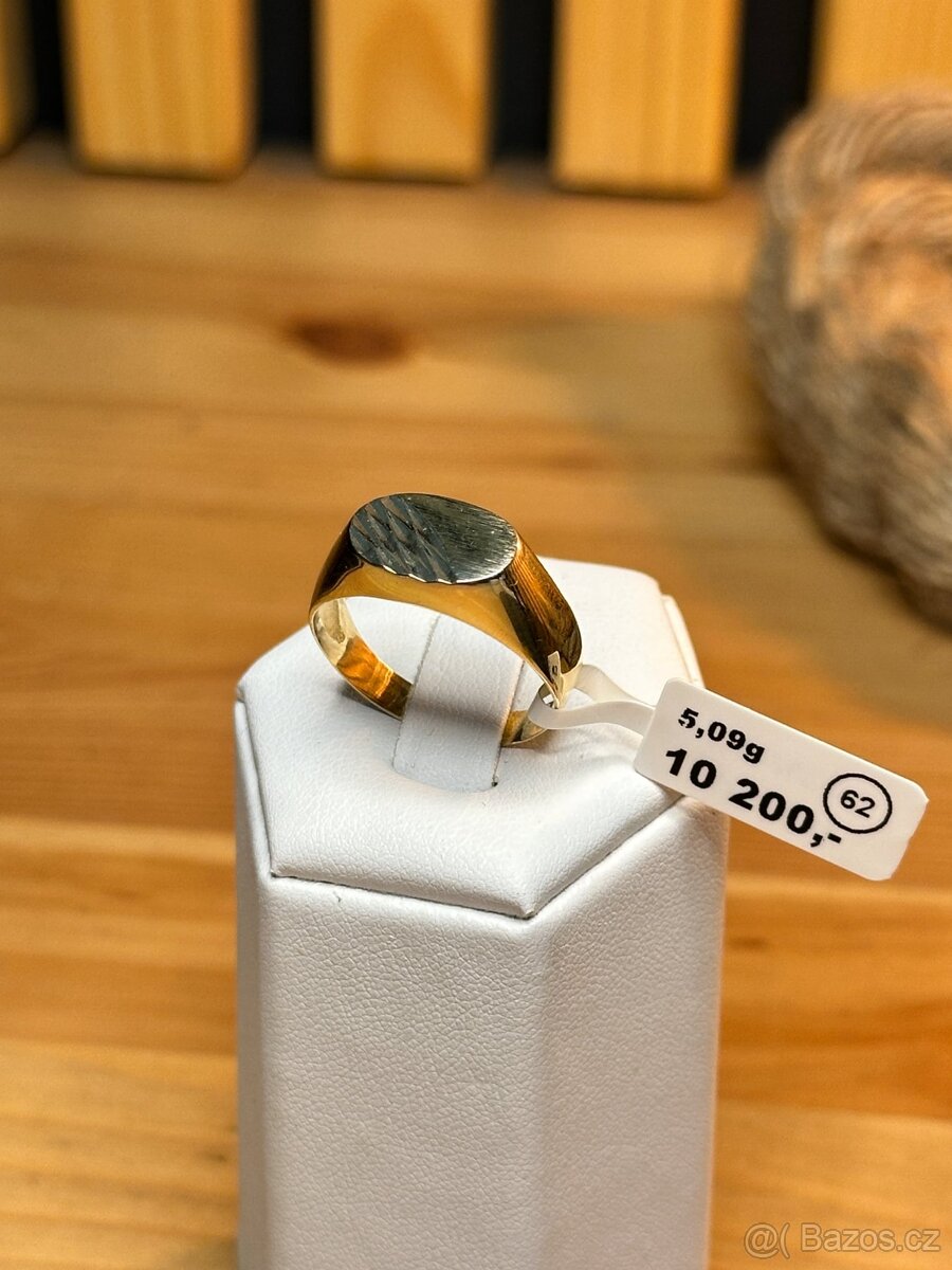 Zlatý prsten 5,09g