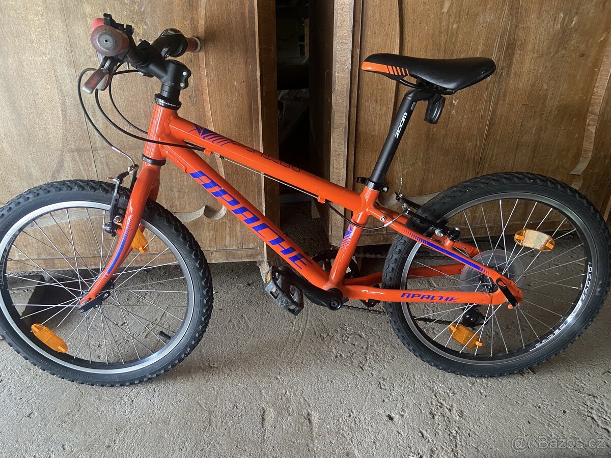Dětské kolo Apache