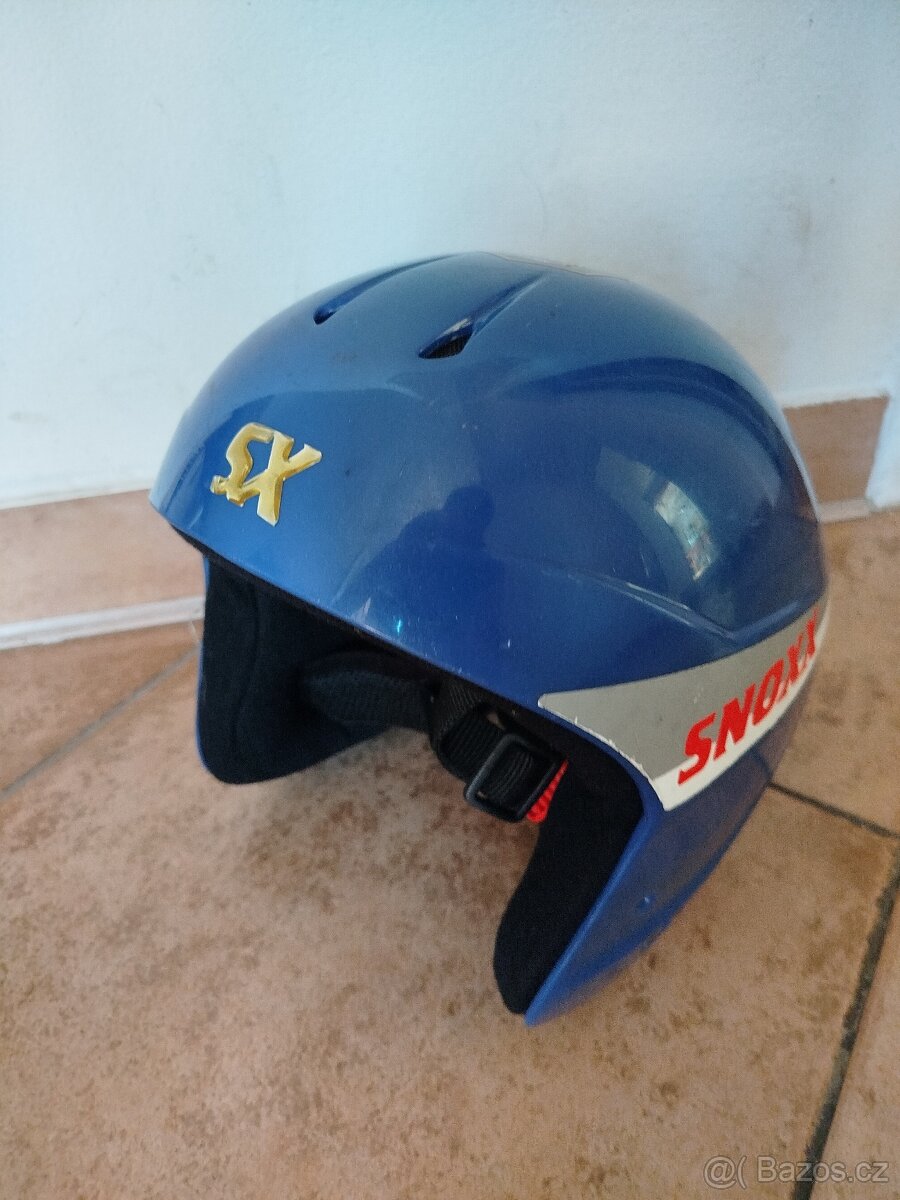 Helma dětská lyžařská