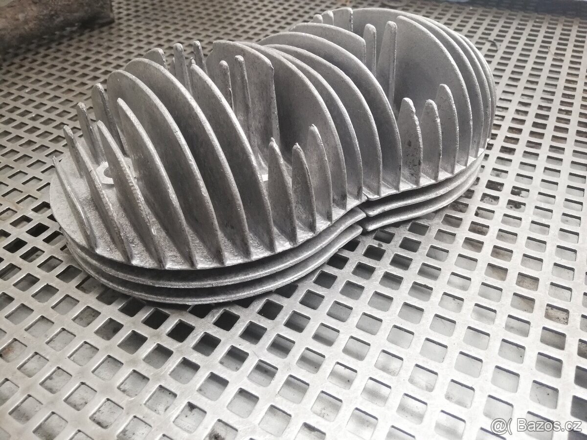 Uloženkové nepoužité hlavy Jawa 350 Ogar 12