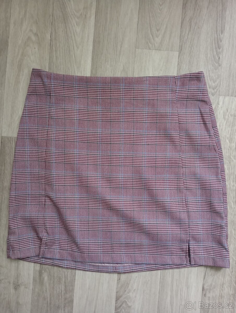 DÁMSKÁ SUKNĚ VEL.38/M