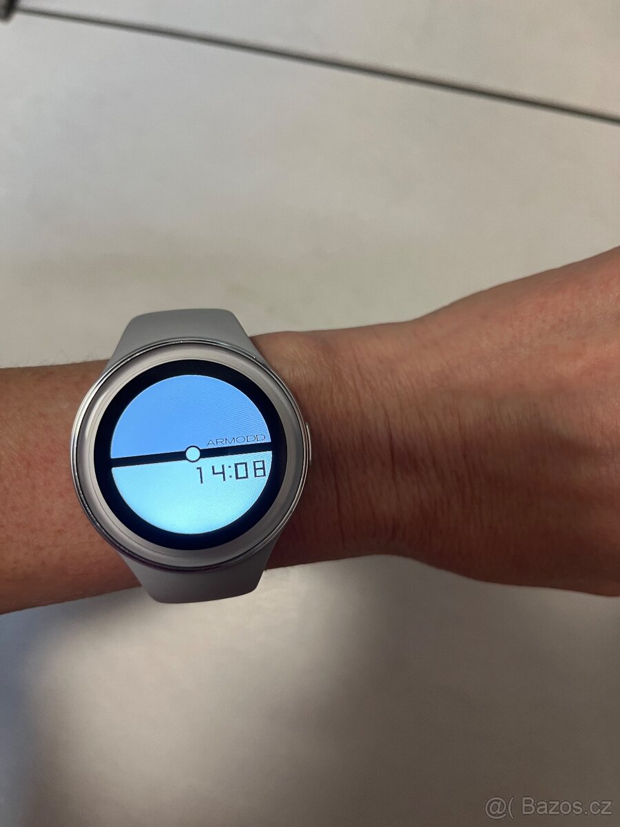 Chytré hodinky Armodd Wristcandy