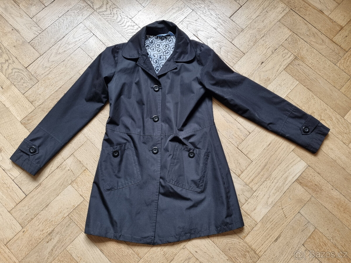 Jarní dámský černý kabát vel.36