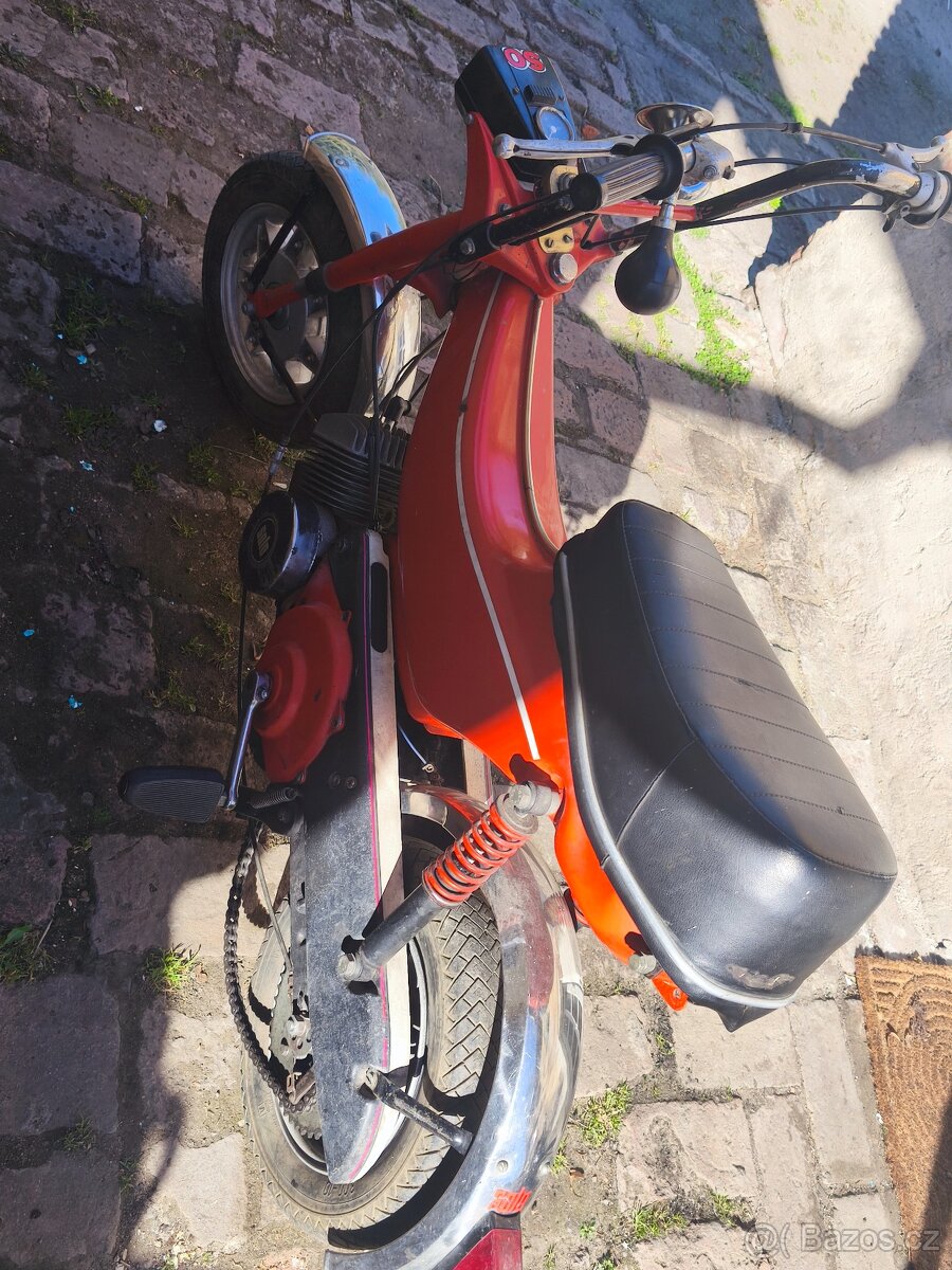 Malé moto.
