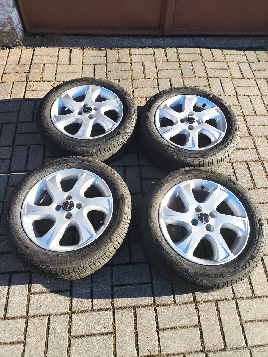 Bravuris5 na Al diskách 205/55/R16/91H rozteč4x98
