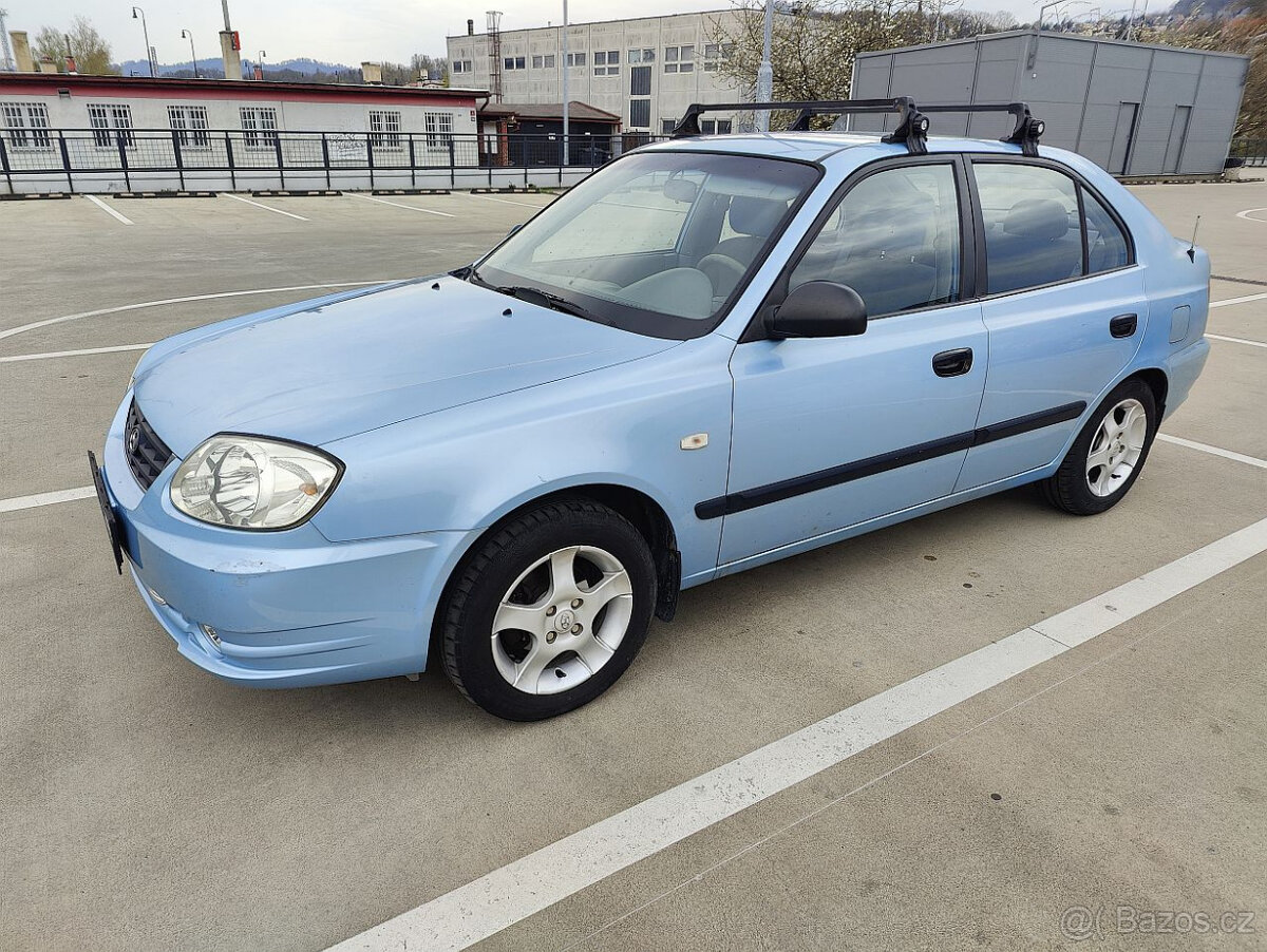 Hyundai 1.3i,63kw,rv06,ČR,STK 04/26,alu,klima,tažné