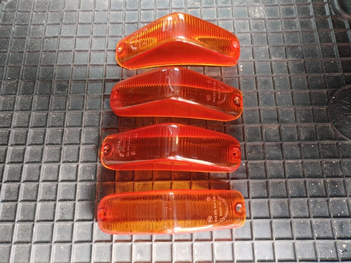 Nové blinkry Škoda 1000MB