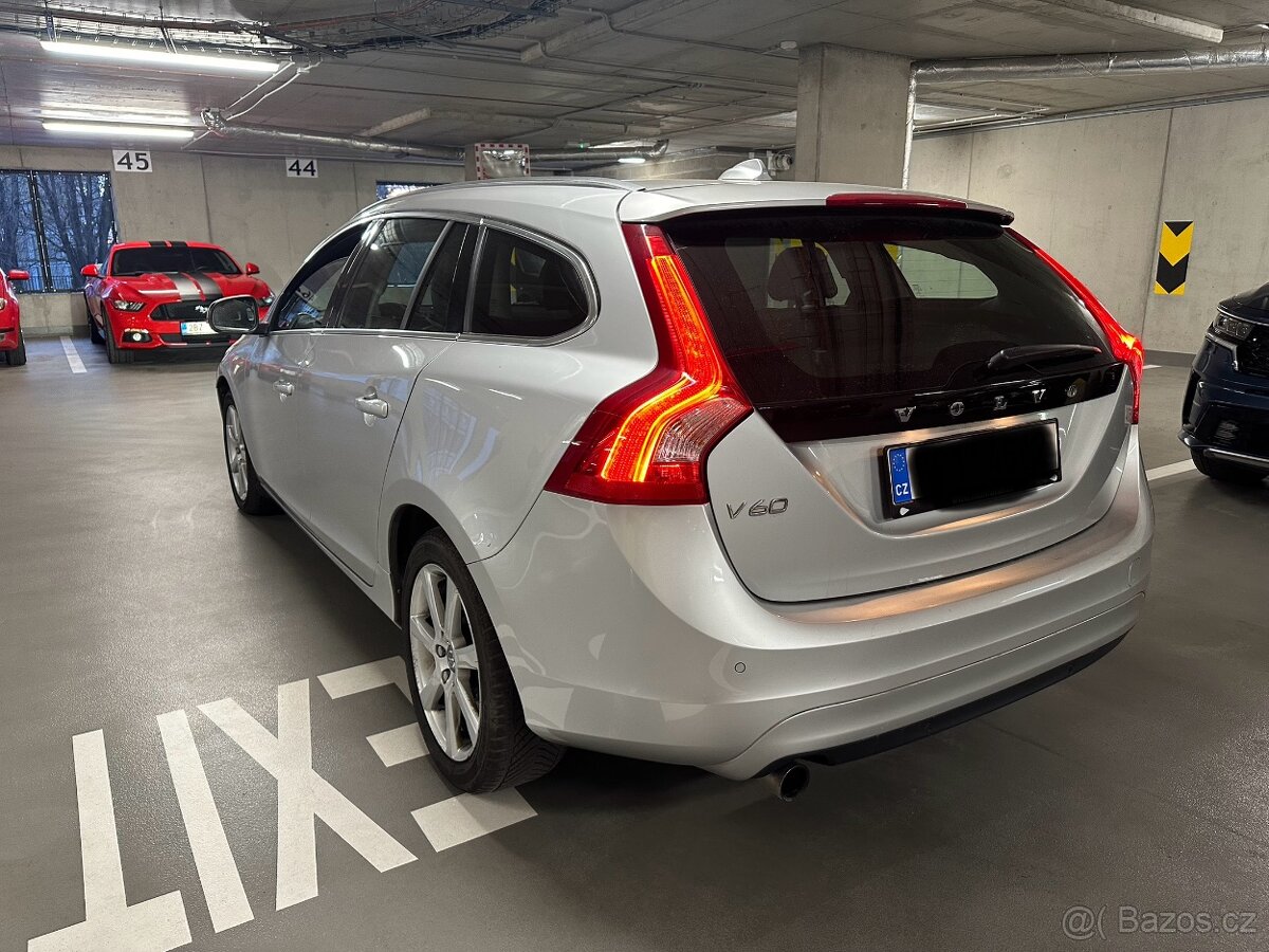 Volvo v 60 2.0d 2018 automat