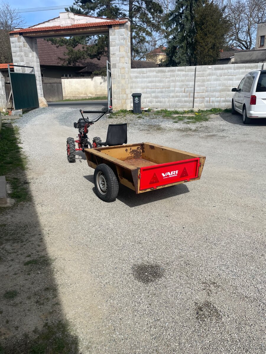 Vari Honda + přívěs