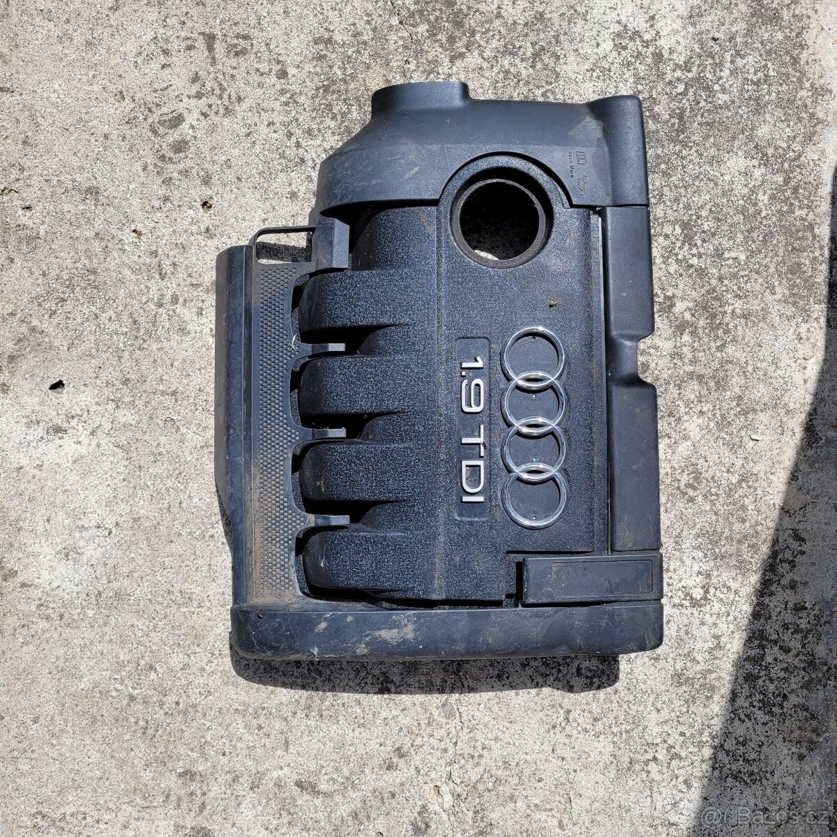 Kryt motoru Audi A3 8p 1.9 tdi bls
