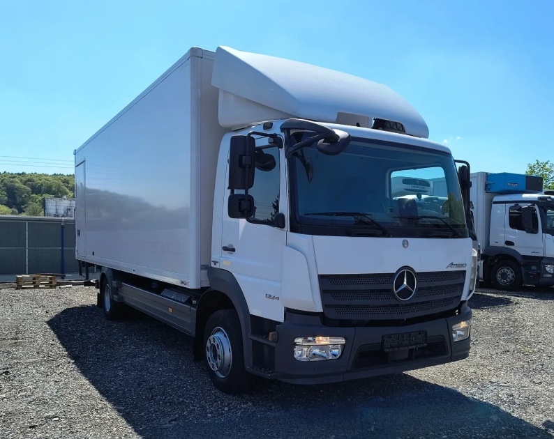 Mercedes-Benz Atego 1224 - 4x2 – Skříň + Hč – EURO 6